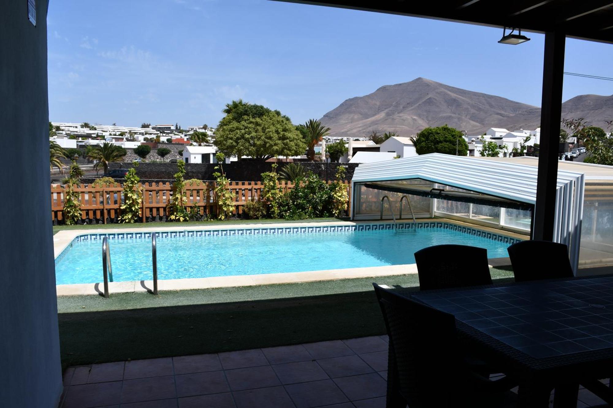 Villa Playa Blanca *